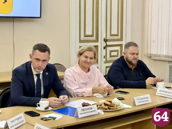 Максим Леонов поблагодарил волонтеров за помощь бойцам СВО